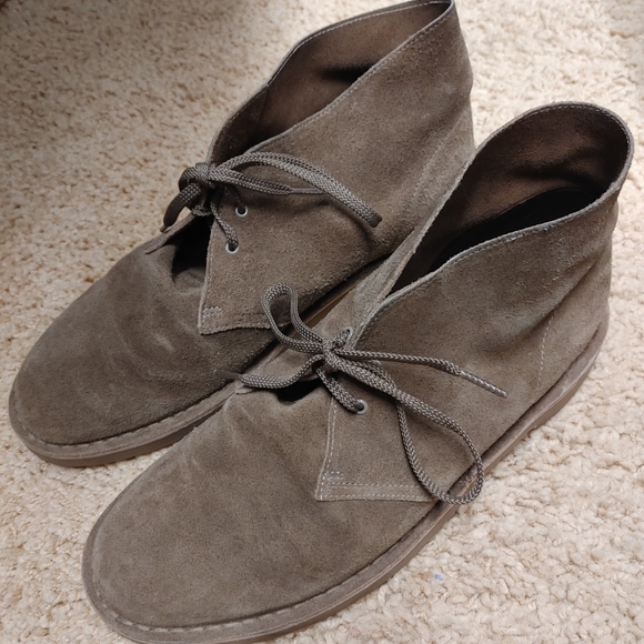 Clarks Men's Desert Boots Grey Suede - Picture 1 of 3